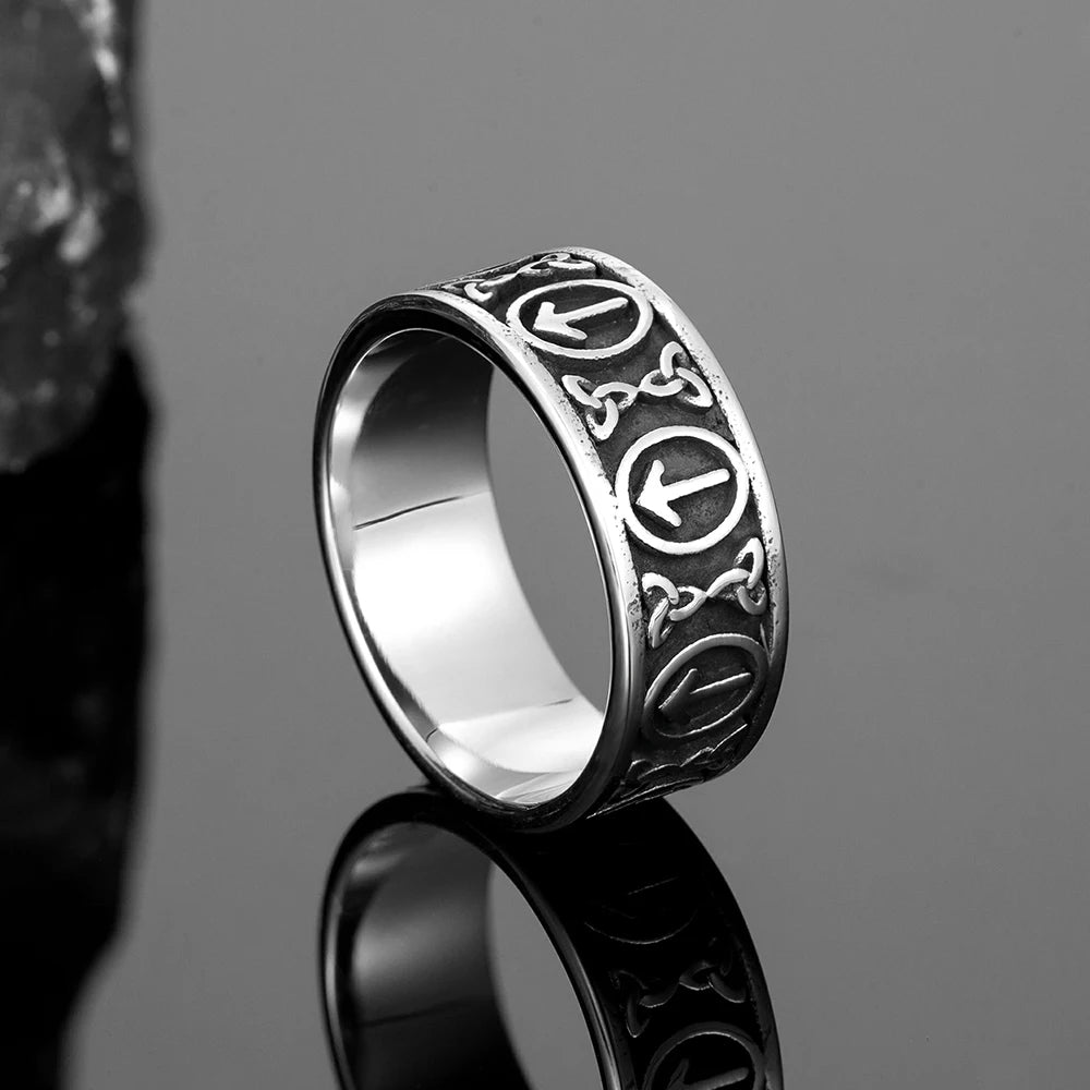 PENDRA Celtic Knot Rune Futhark Ring