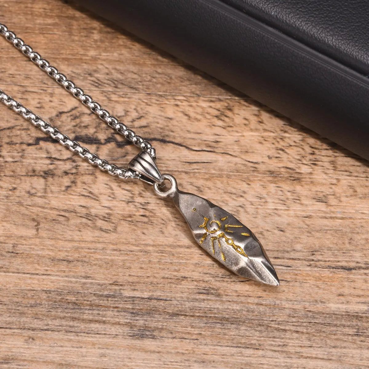 Punk Wishing Stone Necklaces for Men Boys,Trendy Sun Pattern Lion Head Pendant Necklaces,Birthday Anniversary Gift