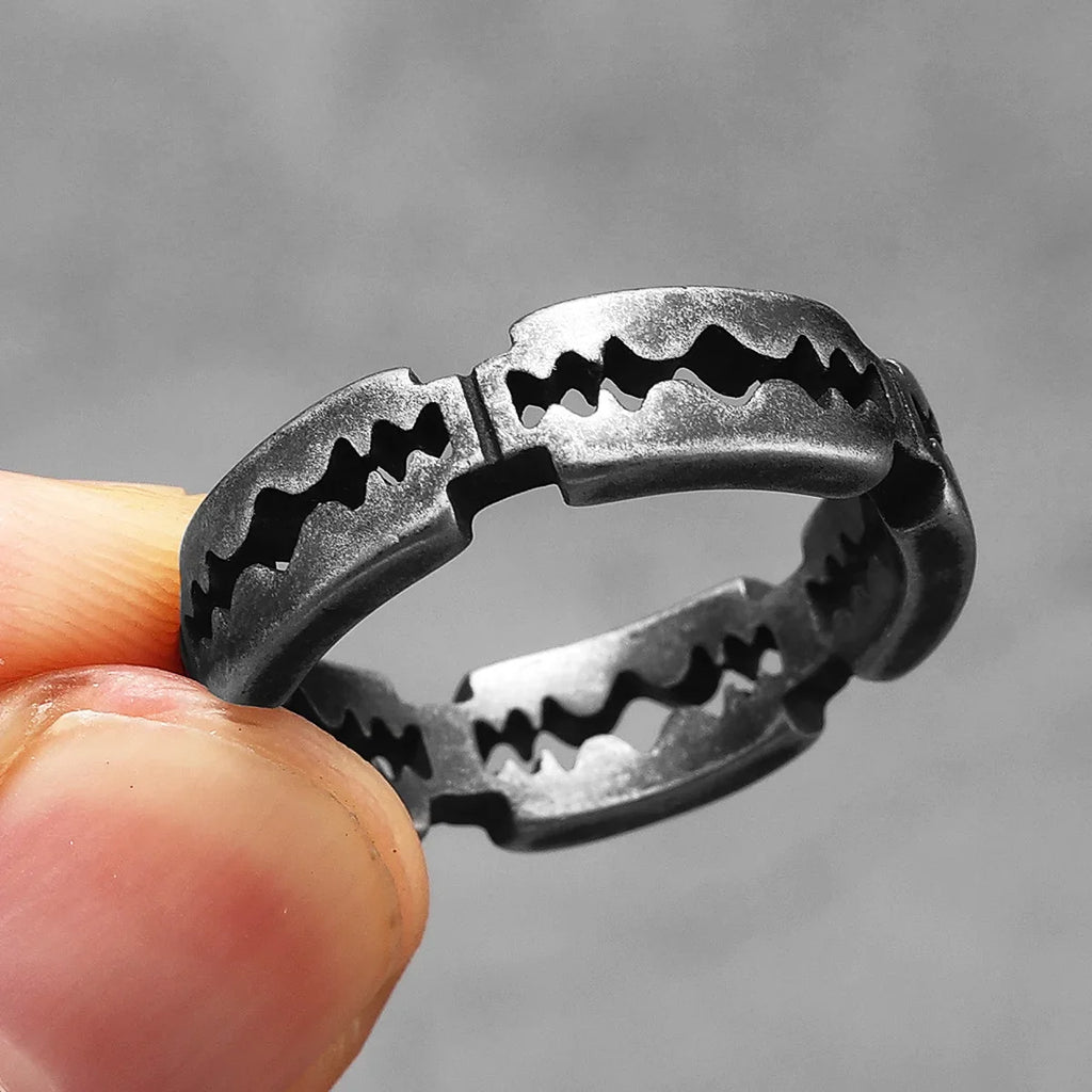 PENDRA Razor Blade Rock Steel Ring