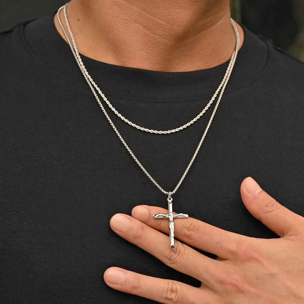 2pcs Catholic Crucifixion Necklace for Men,Stainless Steel Stacked Cross Chain Necklace,Birthday Party Punk Jewelry Gift