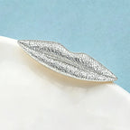 PENDRA Alloy Sexy Lip Brooch