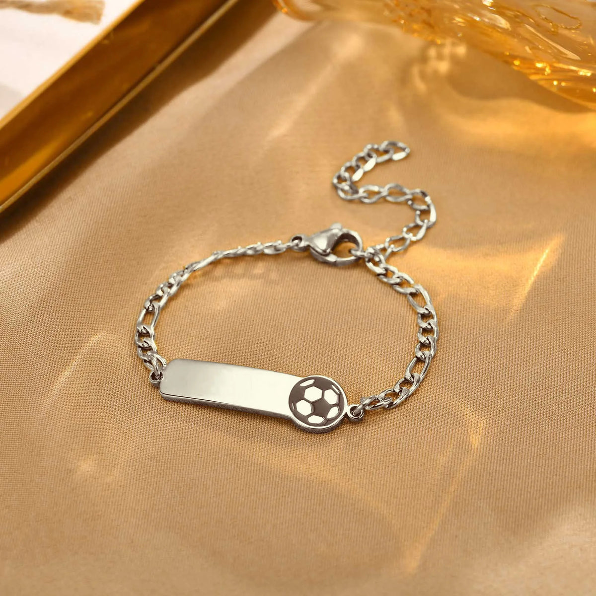 PENDRA Fenorin Custom Engraved Bracelet