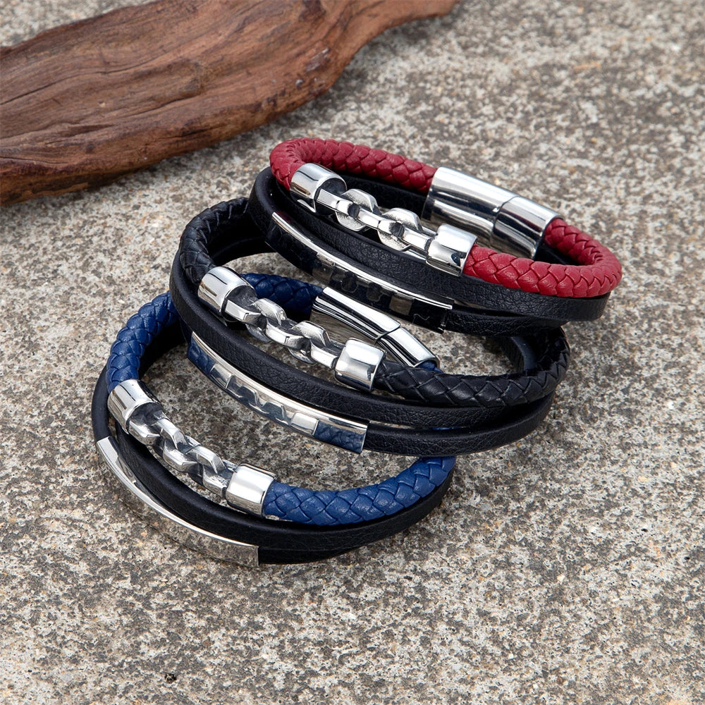 PENDRA Handmade Red Bracelet