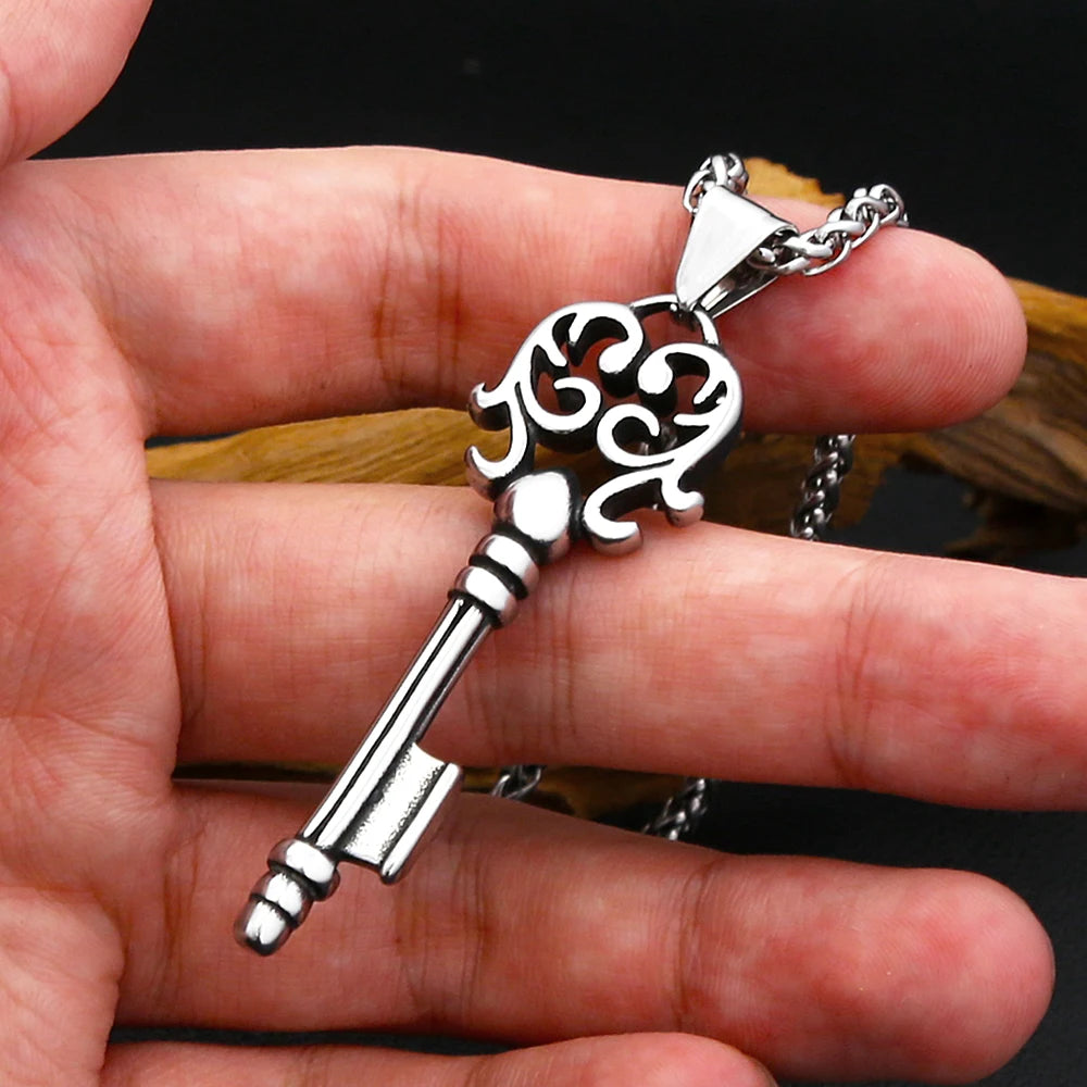 PENDRA Floralkey Hollow Floral Key Pendant