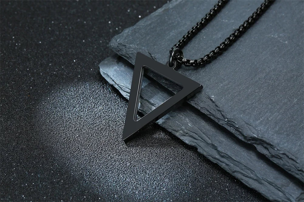 PENDRA Triangle Black Pendant Necklace