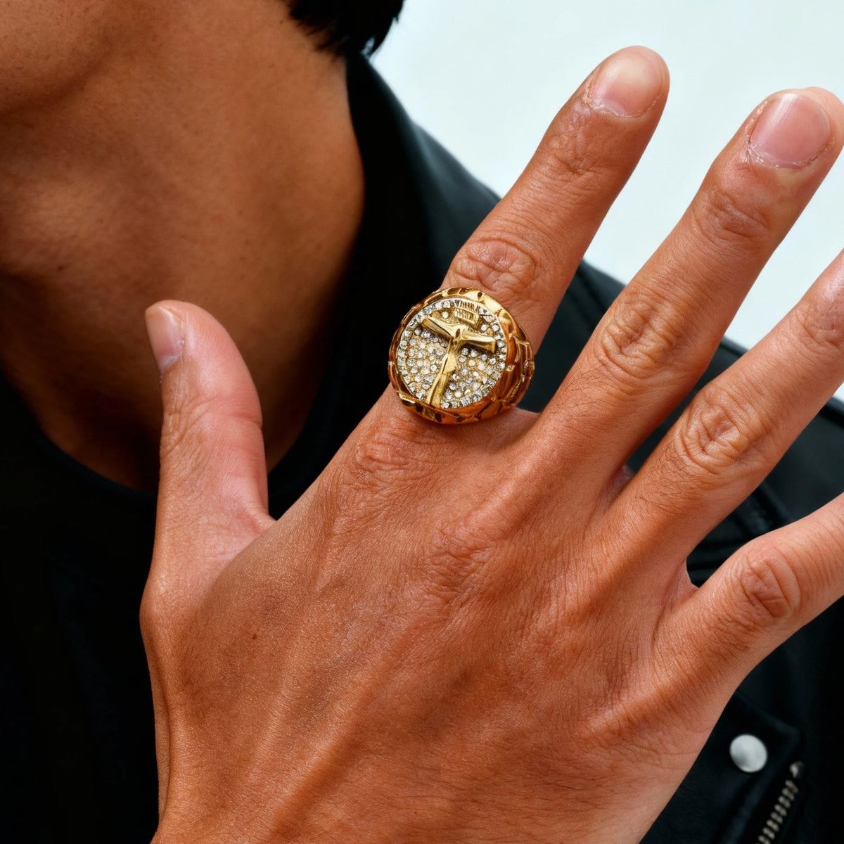 Gold Color Crucifix Jesus Cross Rings for Men,Hip Hop Stainless Steel Signet Ring with Full Rhinestone,Rapper Party Jewelry Gift