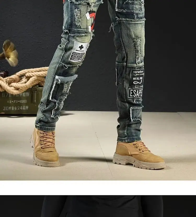 PENDRA Embroidered Fit Elastic Pants