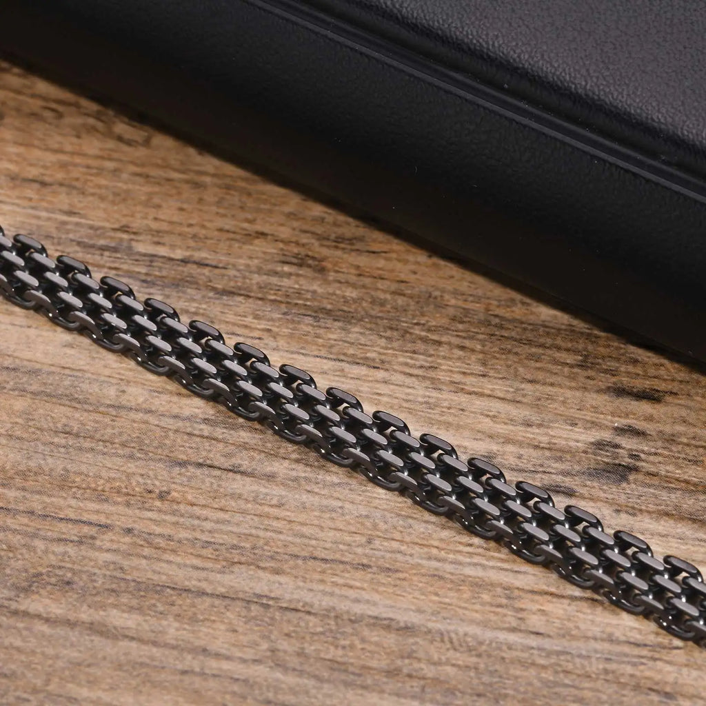 PENDRA Mesh Links Bracelet