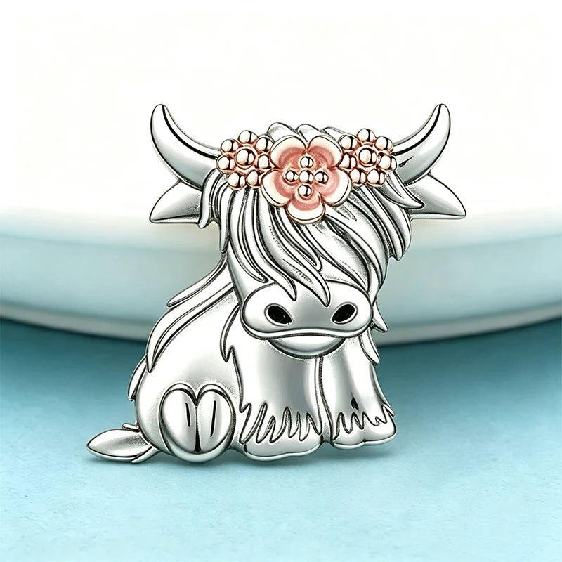 PENDRA Cute Highland Cow Brooch
