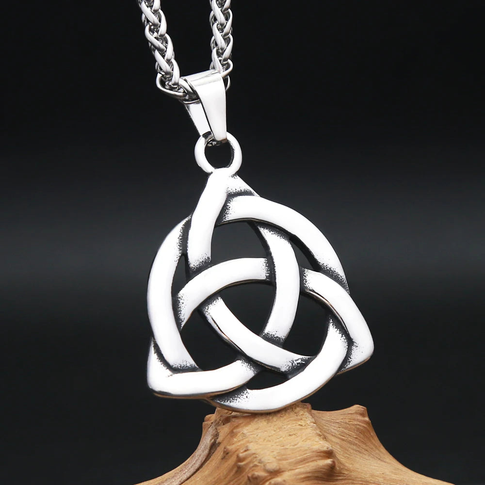 PENDRA Trinityknot Classic Triquetra Trinity Knot Pendant