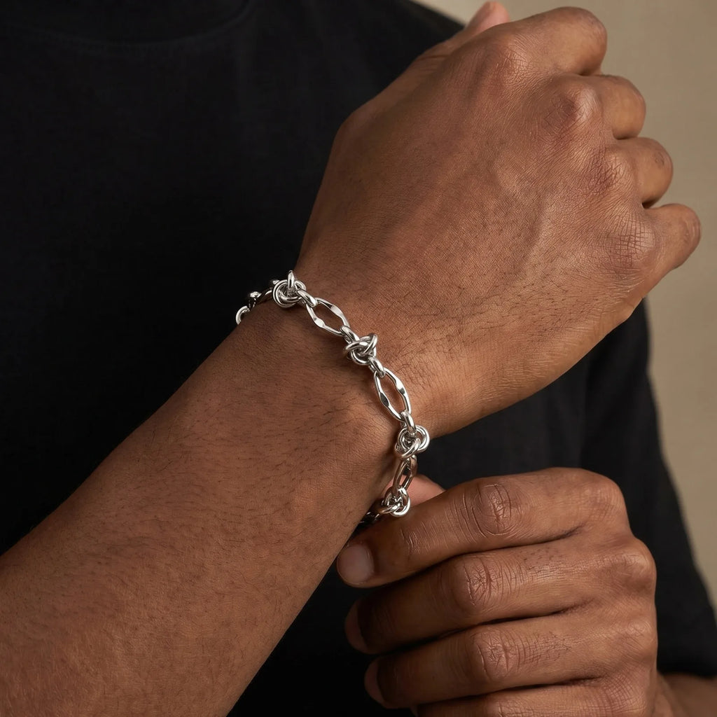 PENDRA Rock Thorn Bracelet