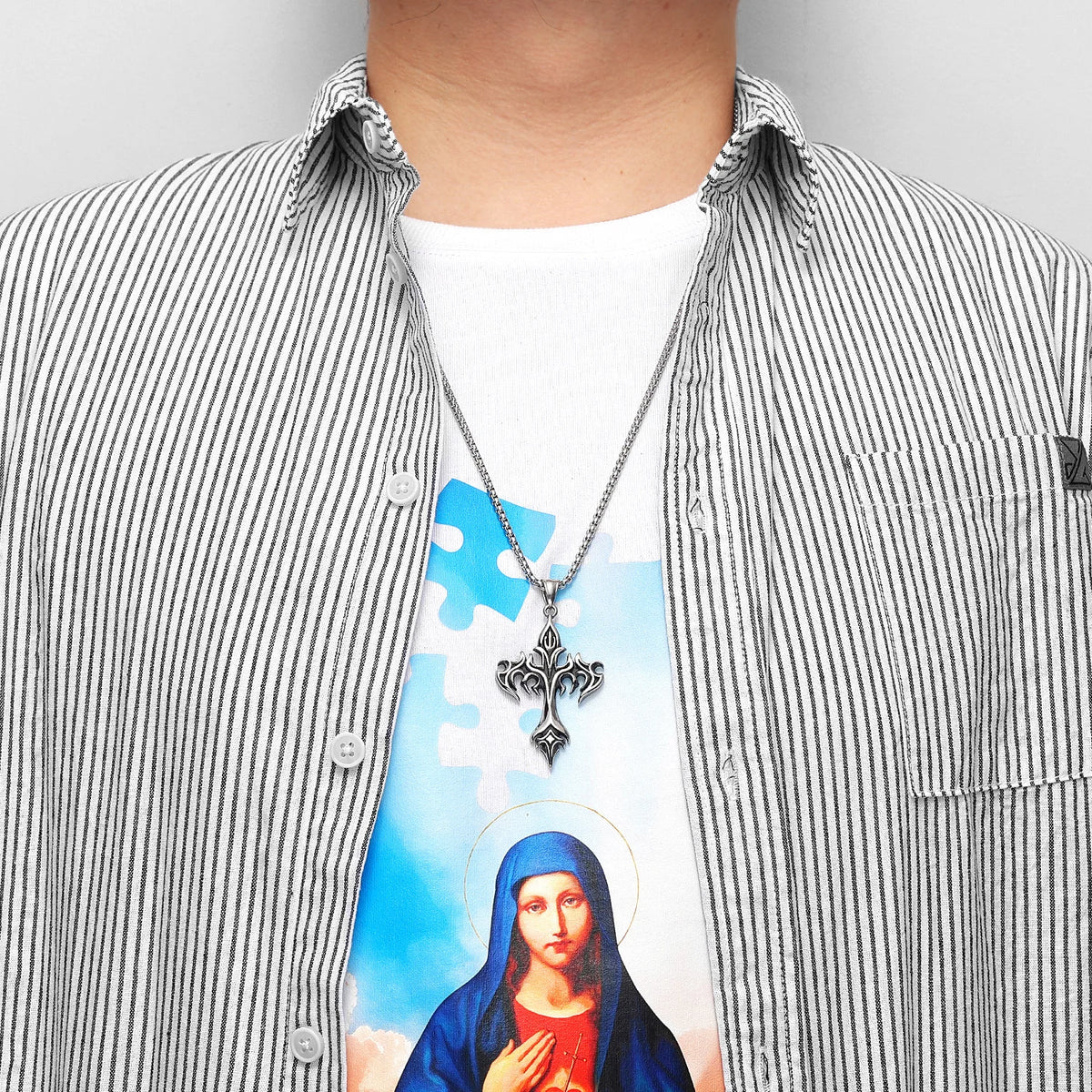 PENDRA Veydell Cross Charm Necklace