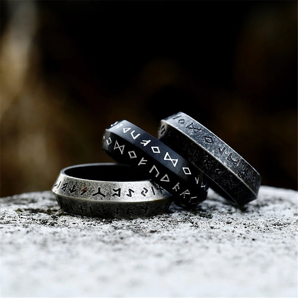 PENDRA Rune Silver Ring