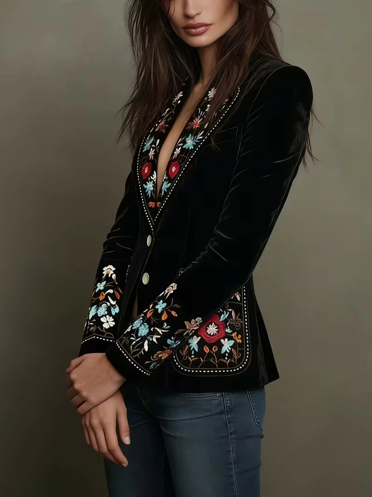New Women's Retro Floral Embroidered Single-breasted Peak Lapel Slim-fit Blazer, Suitable for Parties, Banquets and Other Occasions.