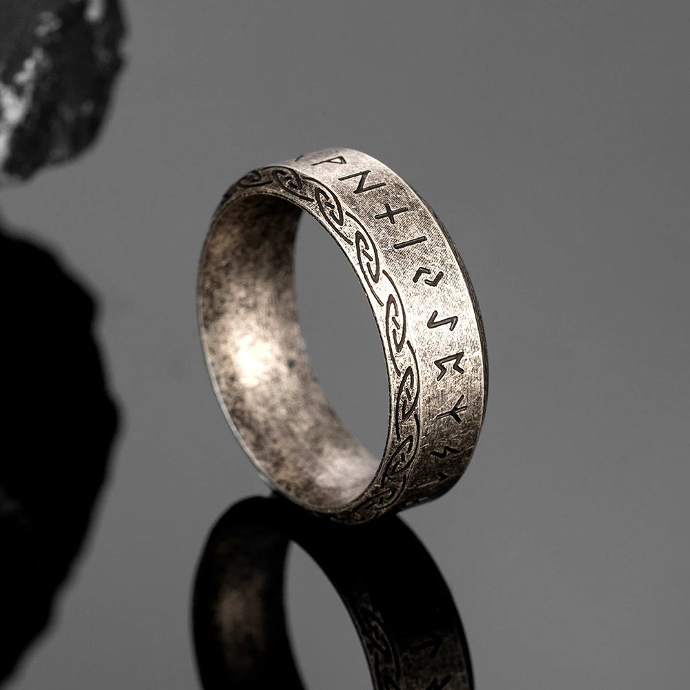 PENDRA Celtic Knot Rune Ring