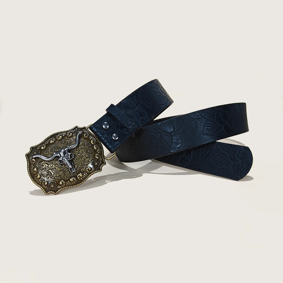 Western Cowboy Belt For Women and men Bull Buckle Floral Engraved Black Waistband Gothic Accessories fashion Design Jeans Belt