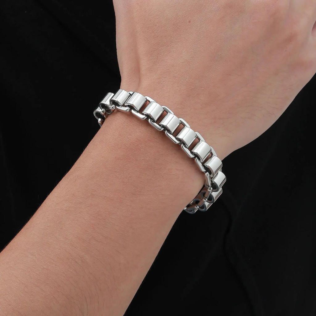 PENDRA Chunky Never Bracelet