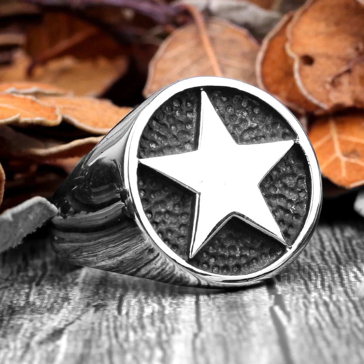 PENDRA Lucky Pentagon Stars Steel Ring