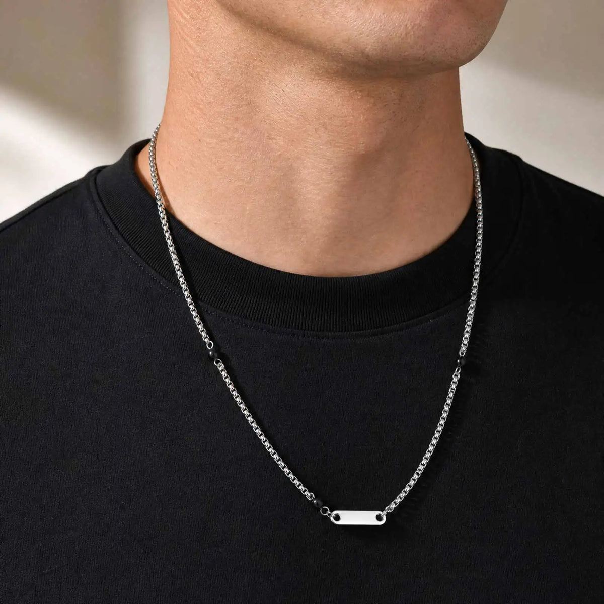 PENDRA Onyx Stone Chain Necklace