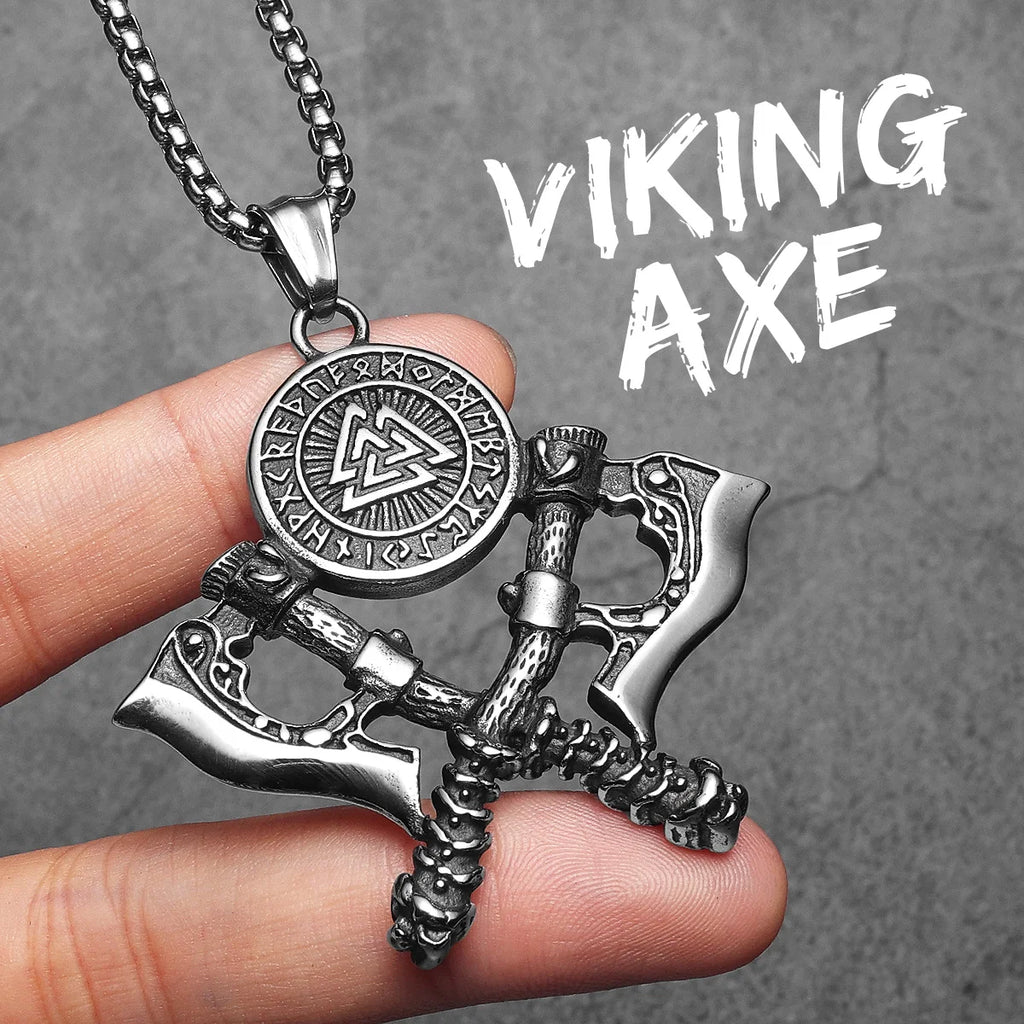 PENDRA Ivomond Viking Rune Necklace
