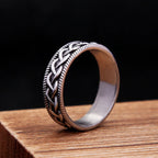 PENDRA Celticorn Viking Celtic Knot Ring