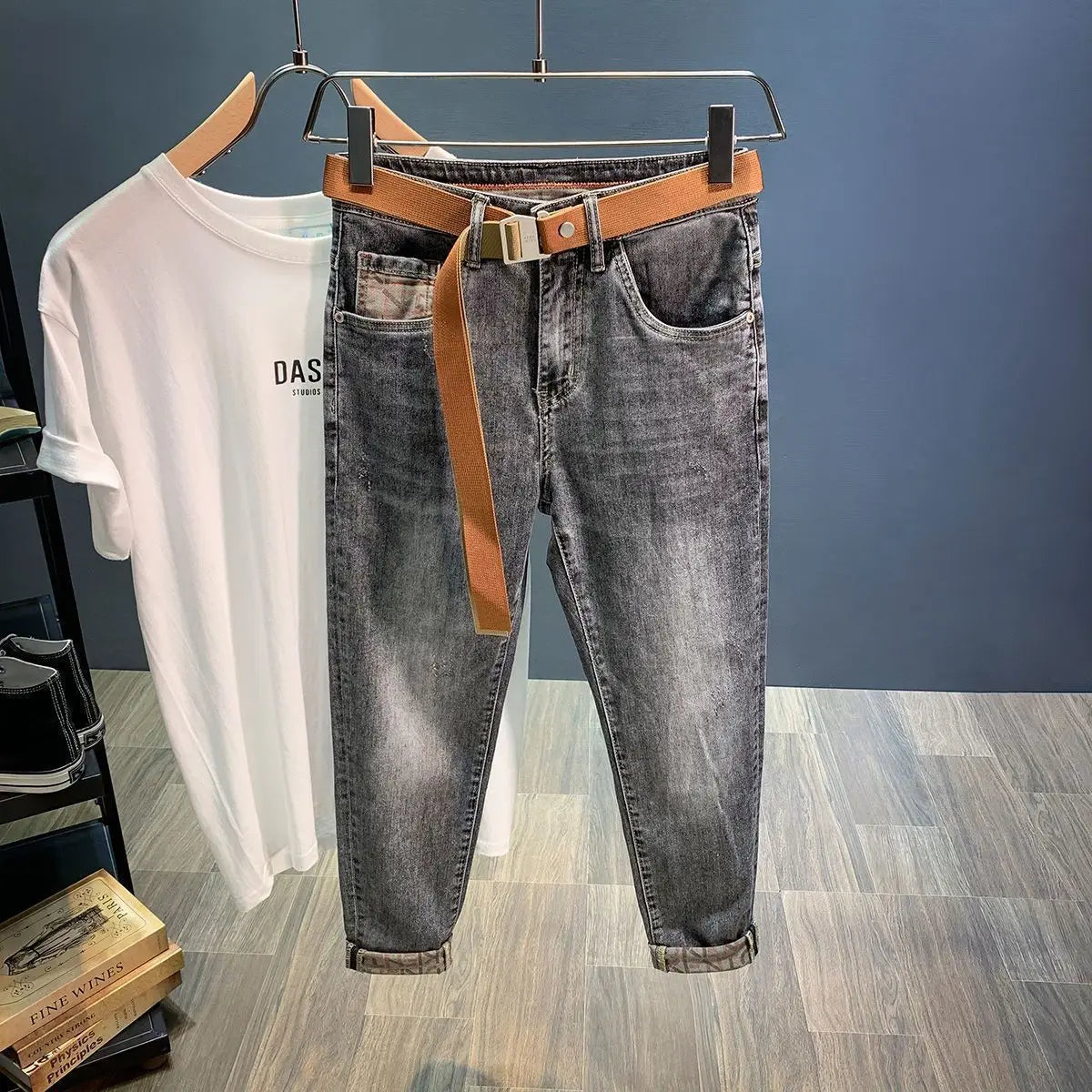 New Arrival Korean Style Pants Men's Luxury Harajuku Designer Cowboy Kpop Brand Denim Slim Pencil Pants Men's Jeans for Autumn