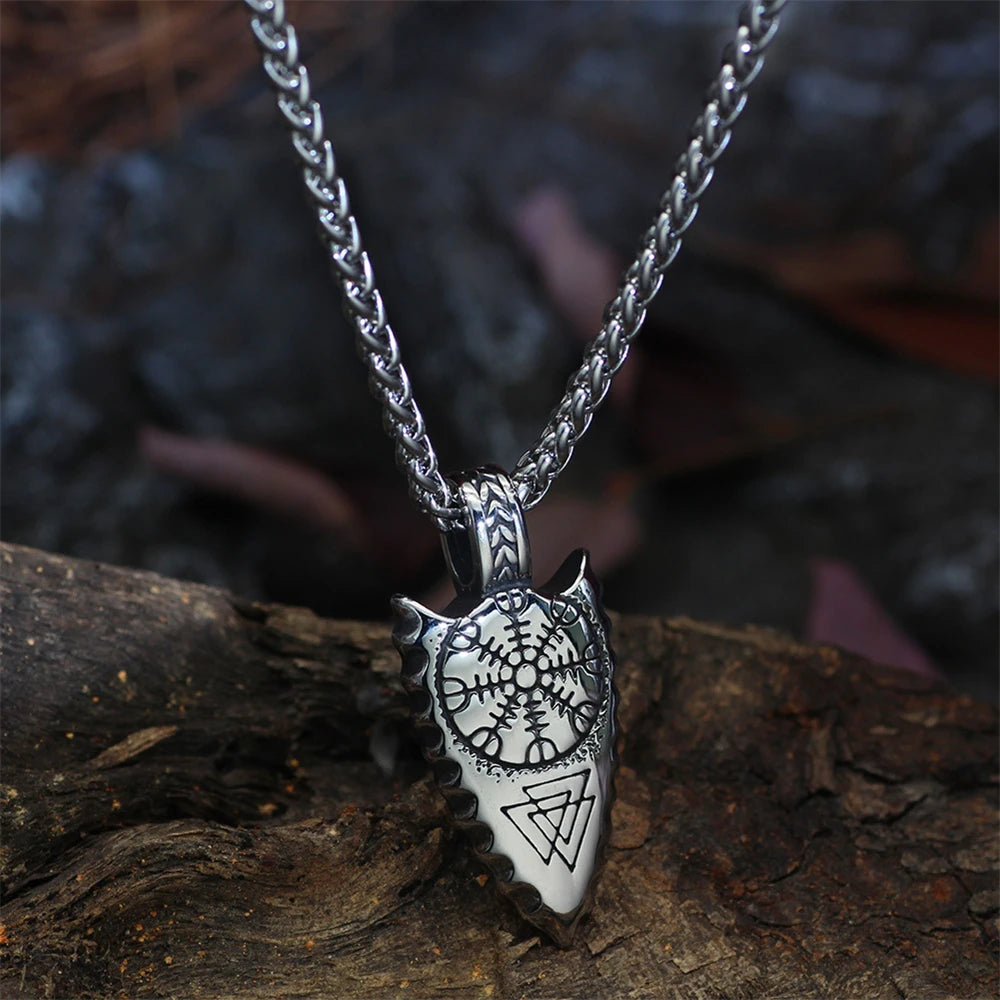 PENDRA Compass Vintage Necklace