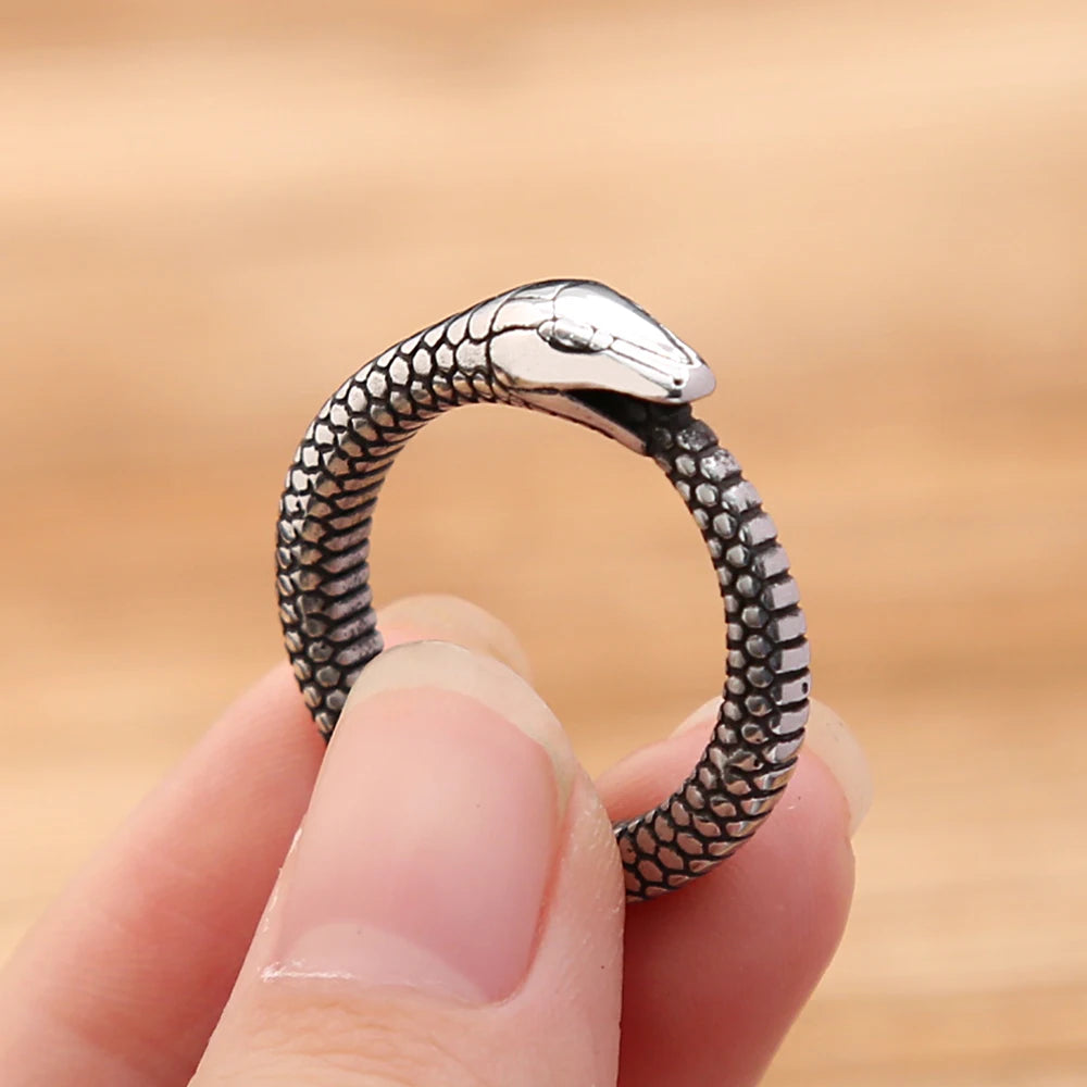 PENDRA Serpentsteel Vintage Viking Snake Ring