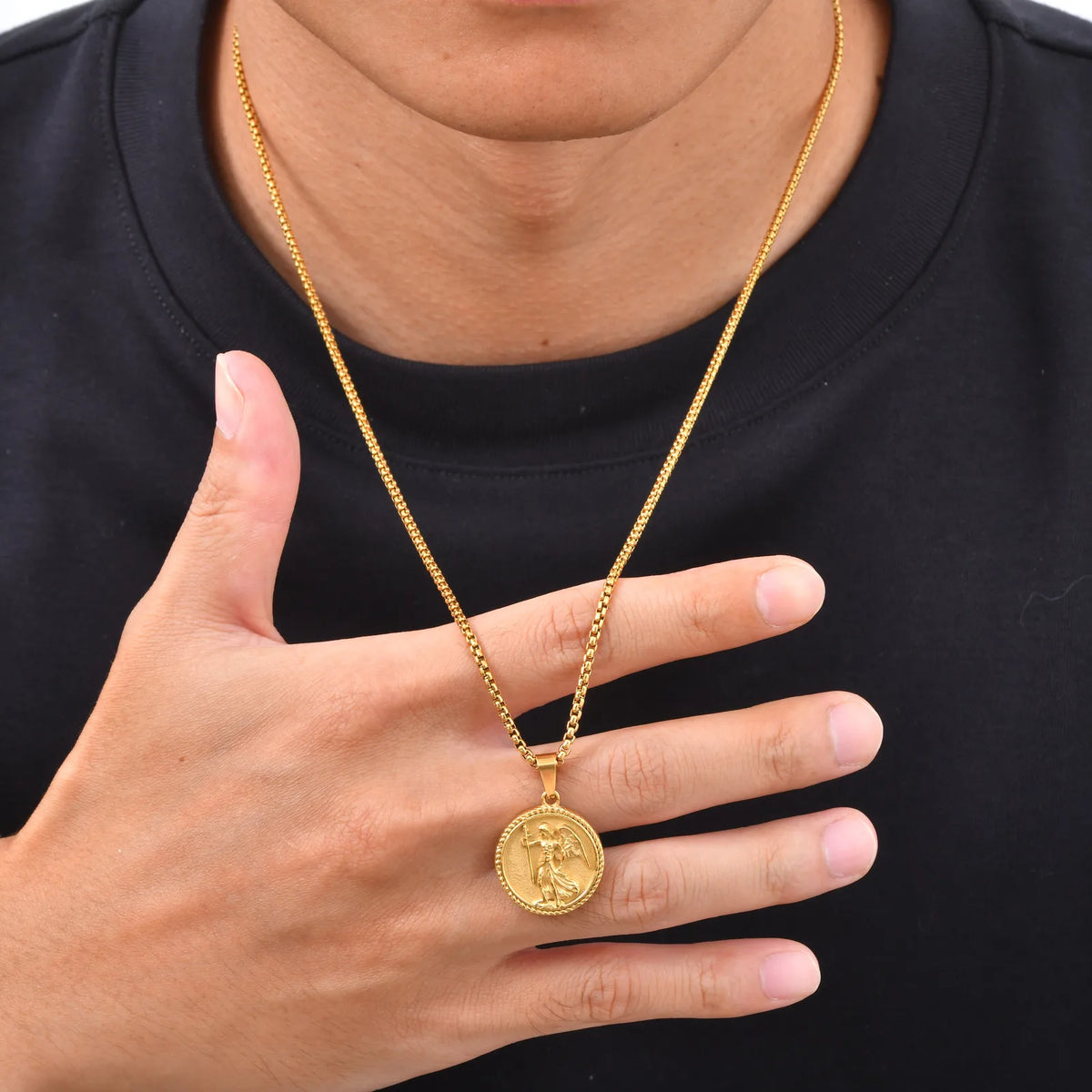 Saint Michael Archangel Pendant Necklace for Men,Stainless Steel Round Medal Neckalce,Religious Amulet Jewelry Gift