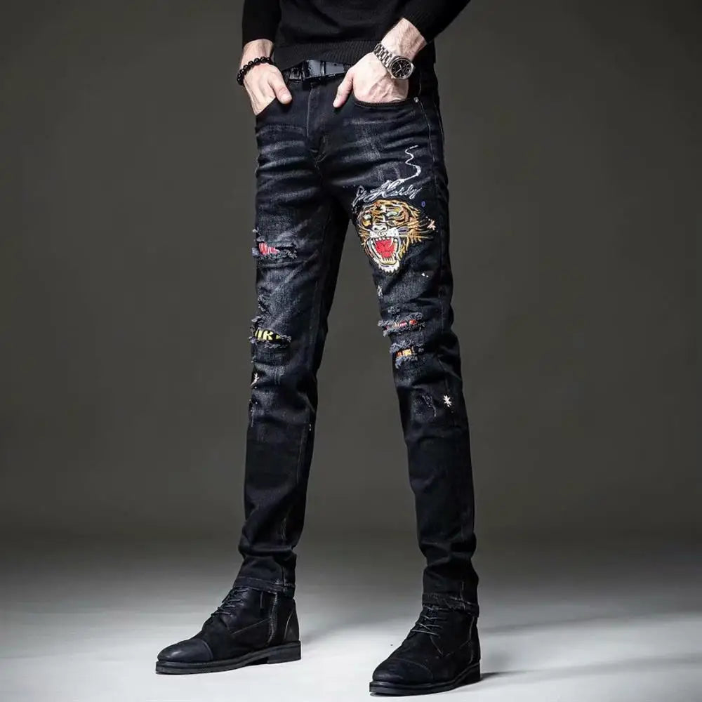 Luxury Casual Pants for Men 2023 New Summer Korean Designer Men's Jeans Slim Tiger Embroidered Harajuku Fashion Casual Trousers