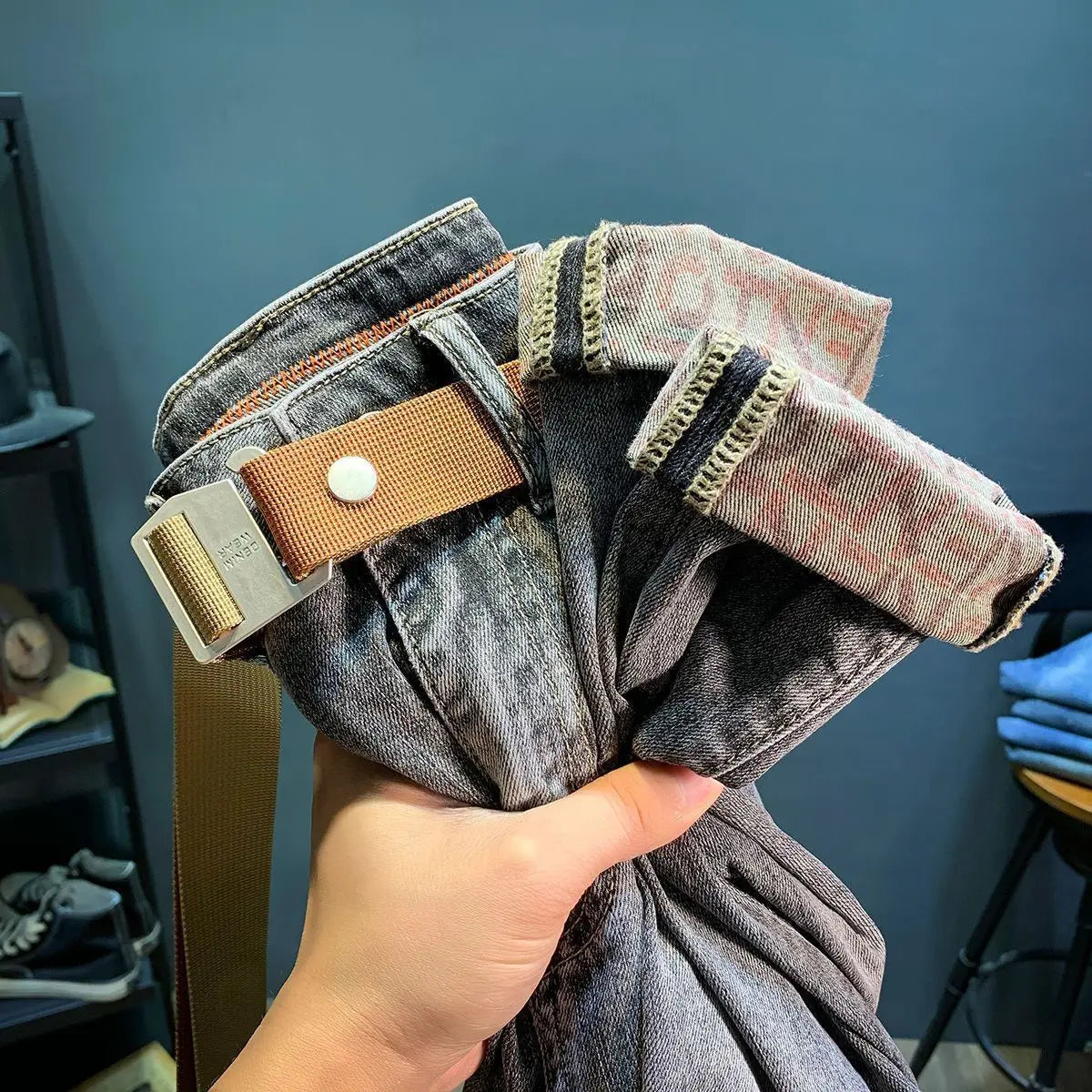 New Arrival Korean Style Pants Men's Luxury Harajuku Designer Cowboy Kpop Brand Denim Slim Pencil Pants Men's Jeans for Autumn