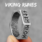 Vintage Nordic Viking Runes Celtic Knot Series Stainless Steel Womens Mens Rings Punk Biker Jewelry Creativity Gift Wholesale