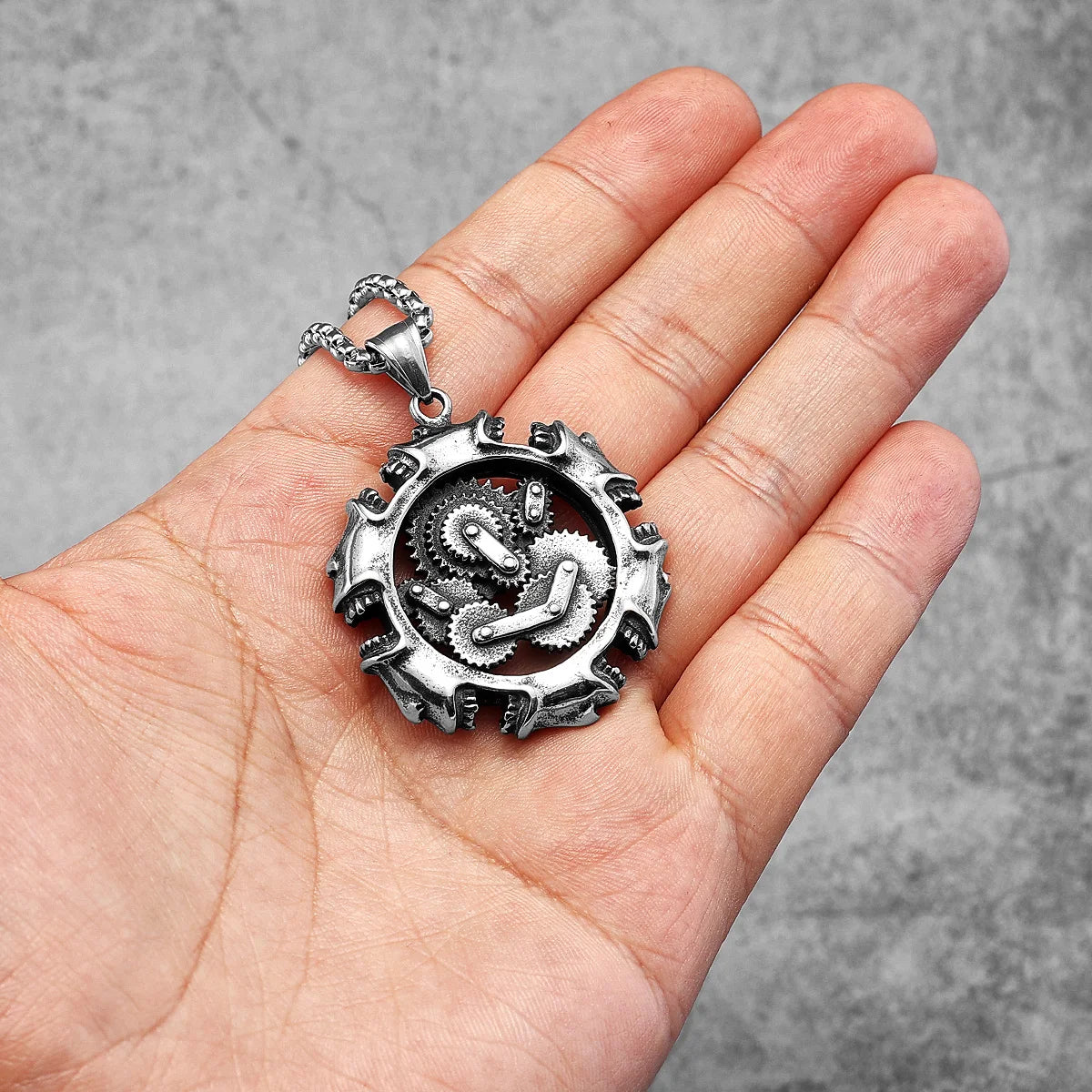 PENDRA Steampunk Gear Skull Steel Necklace