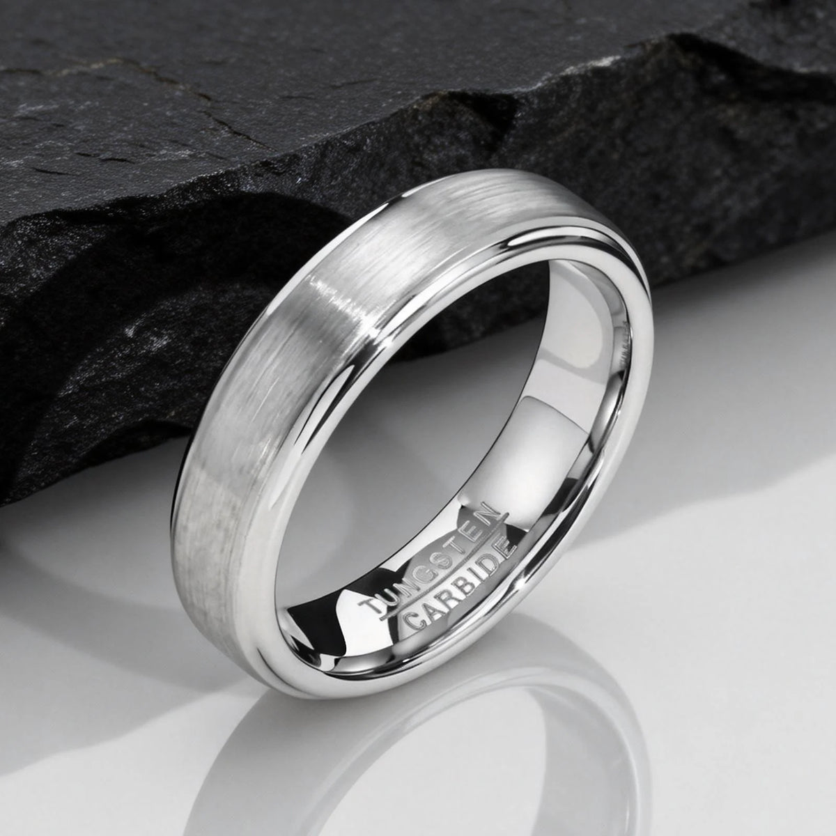 5mm Tungsten Carbide Ring for Men,Brushed Beveled Edge Scratch Resistant Couple Wedding Ring,Unisex Minimalist Jewelry Gift