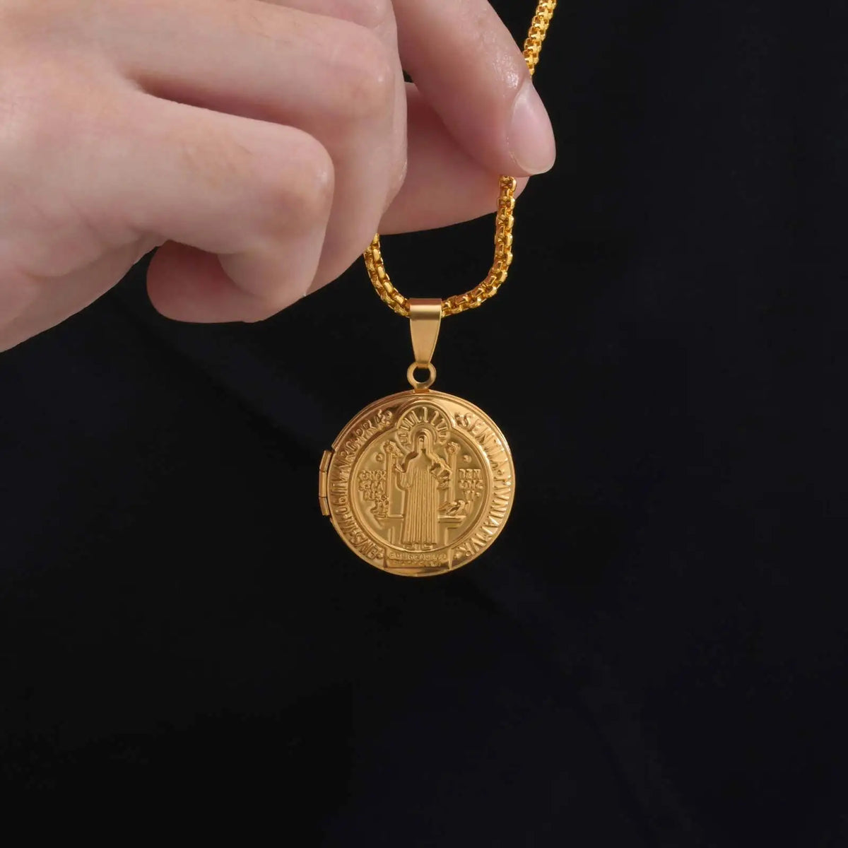 Saint Benedict Necklace for Men Boys,Customized Photo Picture Stainless Steel Round Box Necklaces,Gift to Dad Husband BBF