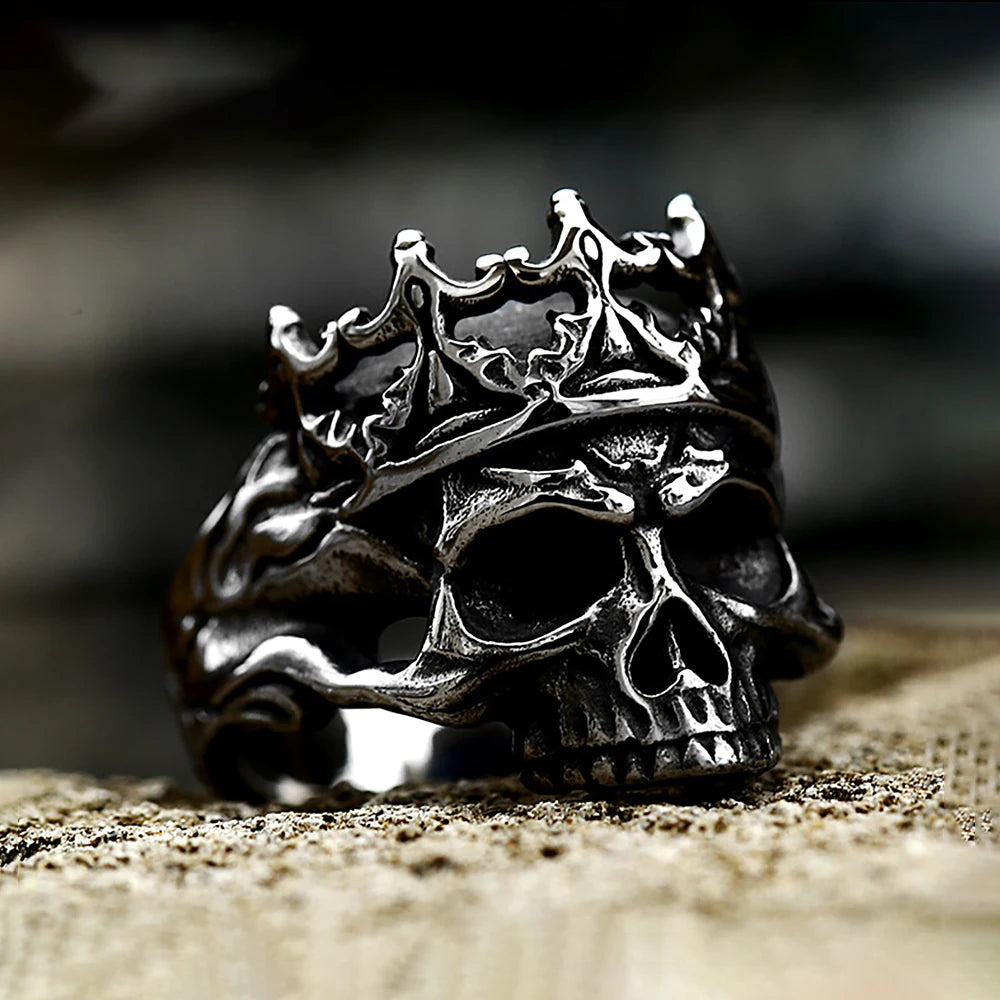 PENDRA Calvarium Gothic Crown Skull Ring