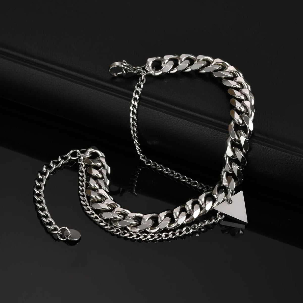 PENDRA Inverted Triangle Bracelet