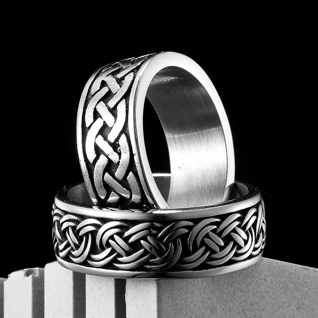PENDRA Viking Celtic Knot Ring