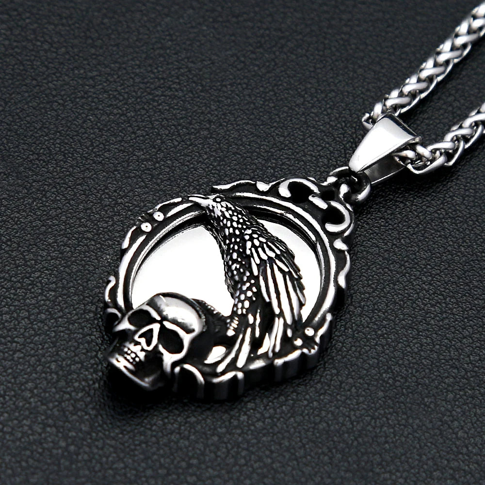 PENDRA Magicmirror Gothic Skull Magic Mirror Pendant