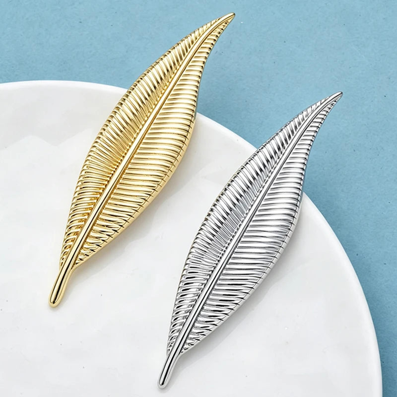 PENDRA Folielle Elegant Leaf Brooch
