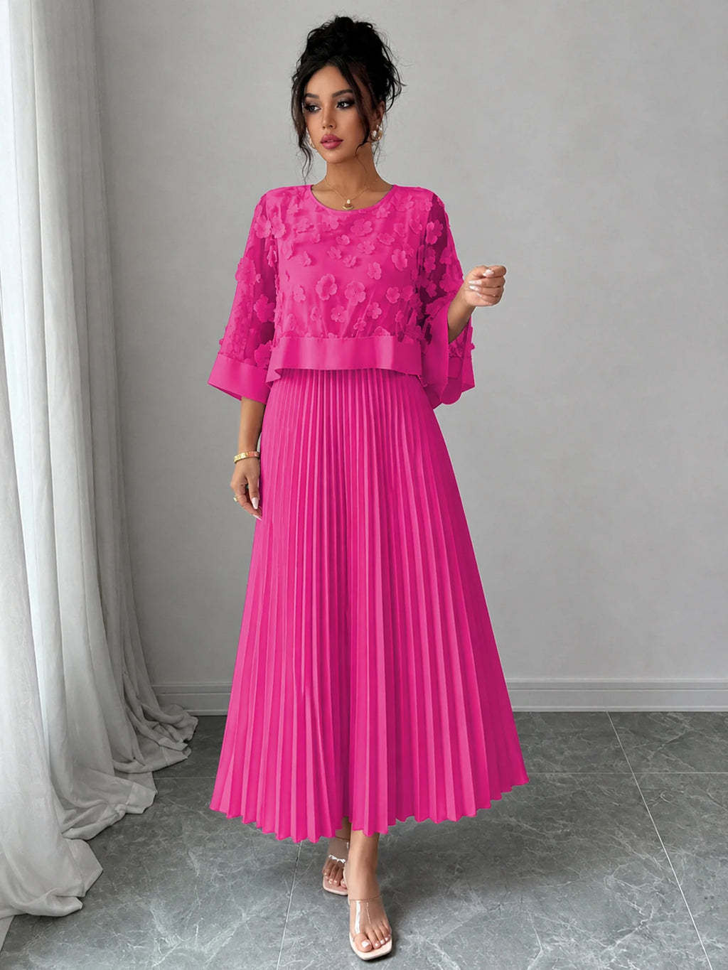 PENDRA Line Pleated Appliqued Accessory