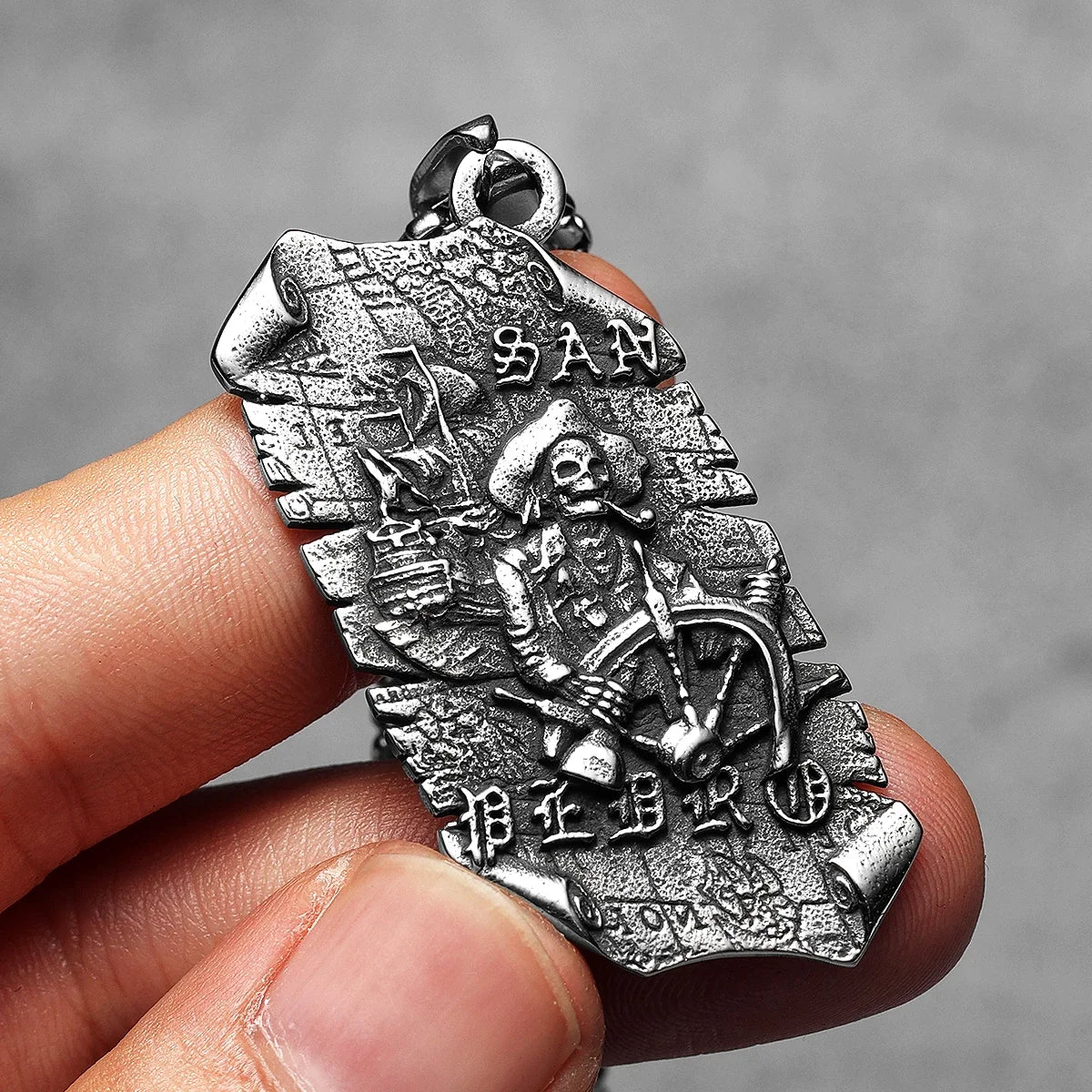 PENDRA Pirate Captain San Steel Necklace