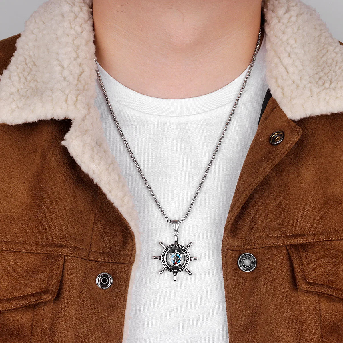 PENDRA Rudder Compass Steel Necklace