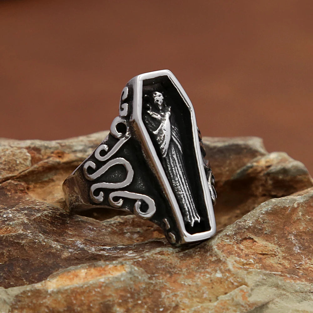 PENDRA Vampireskull Gothic Vampire Skull Ring