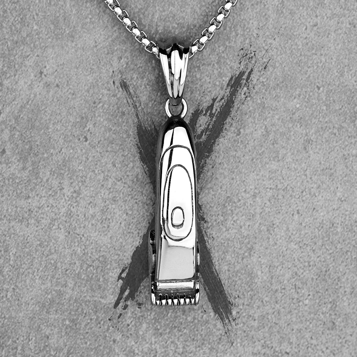 PENDRA Barber Shaver Haircut Steel Necklace