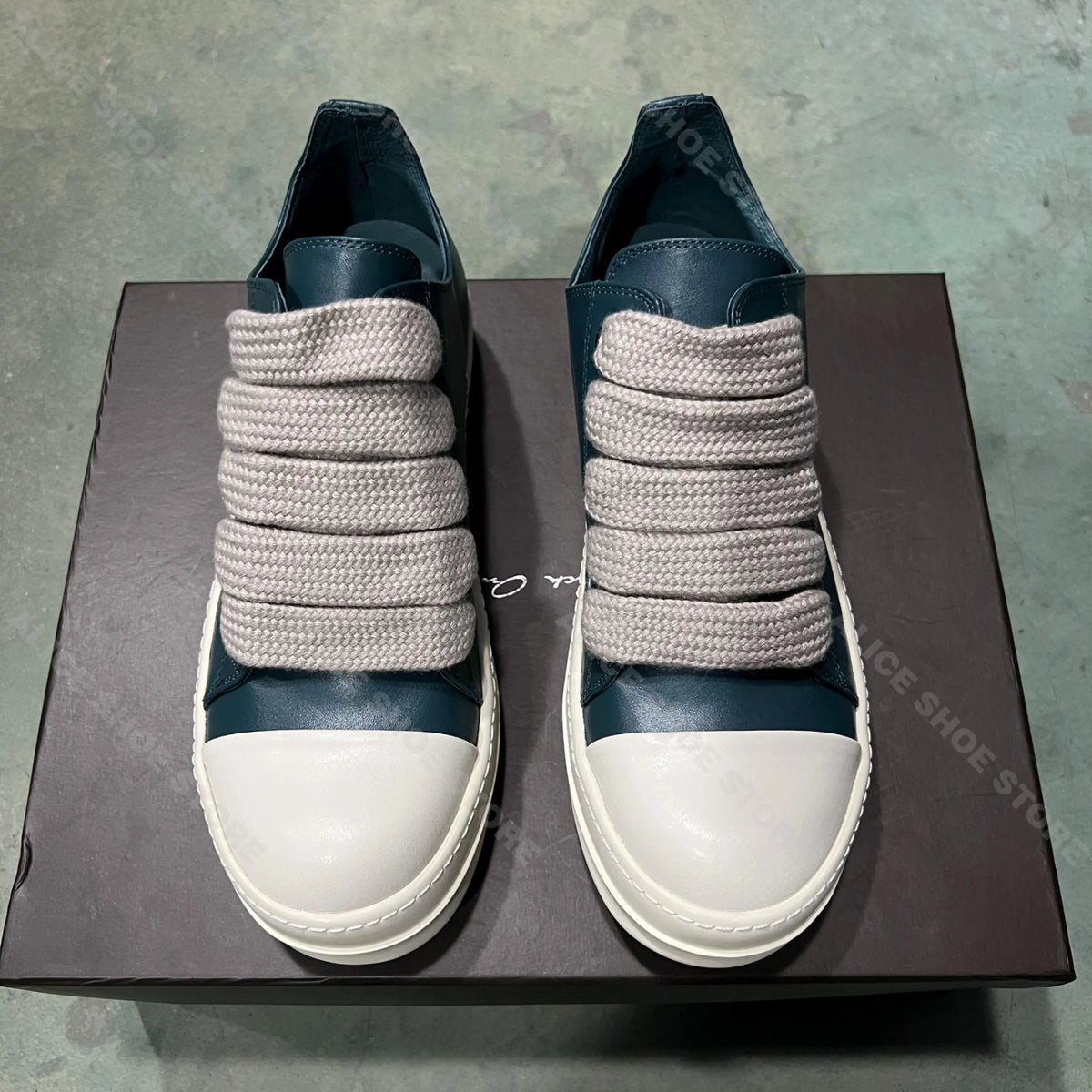 New Brand Jumbo Lace Women Sneaker Green Low Top Men Trainer Leather Luxury Thick-sole Punk Flat Gothic Designer Flat Men Shoe