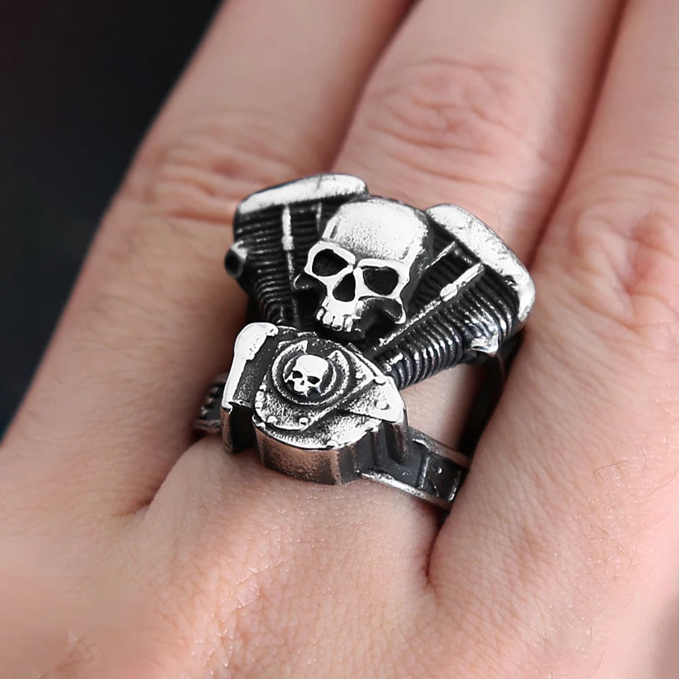 PENDRA Motorskull Steampunk Motorcycle Engine Pendant