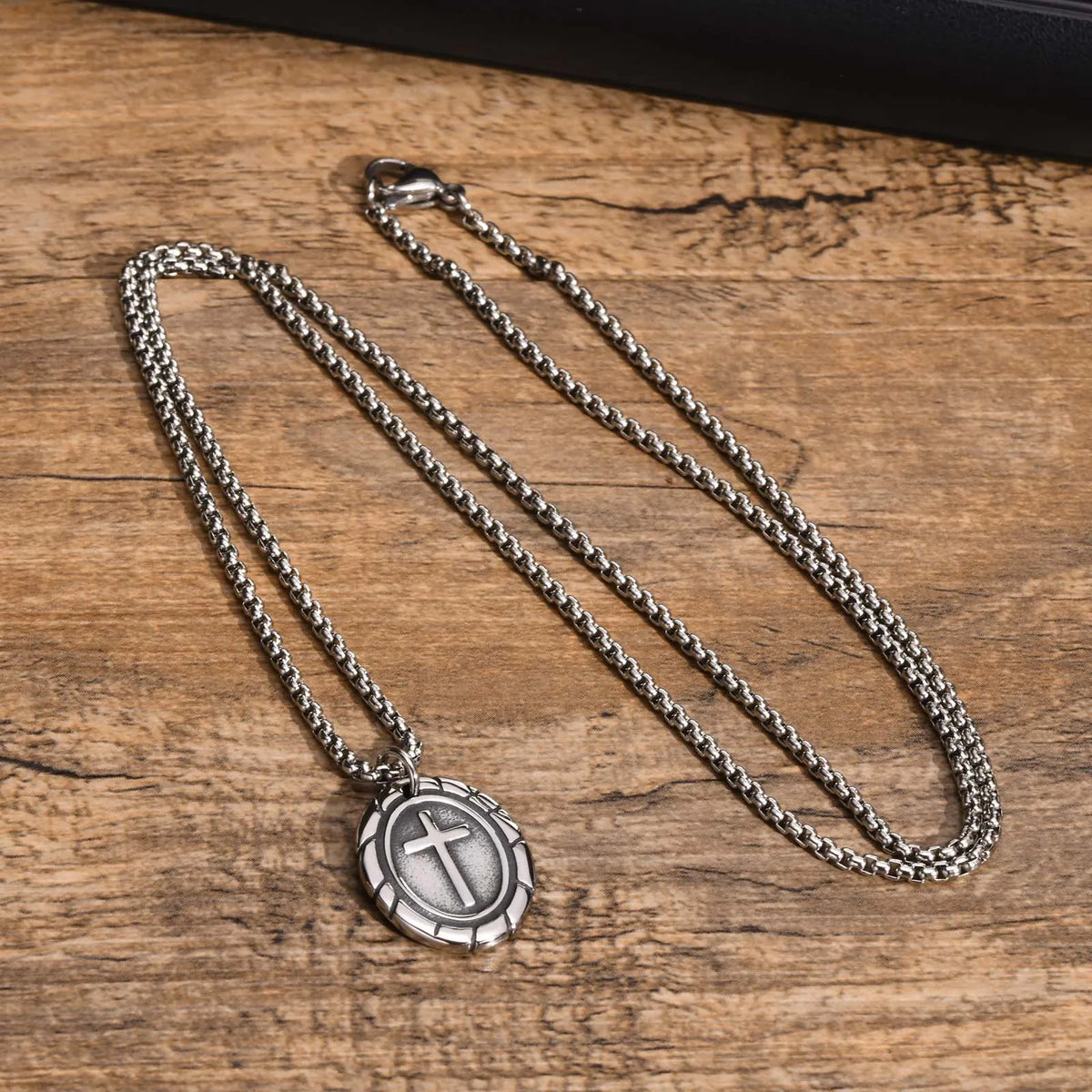PENDRA Cross Silver Religious Pendant Necklace