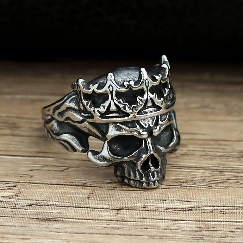 PENDRA Calvarium Gothic Crown Skull Ring