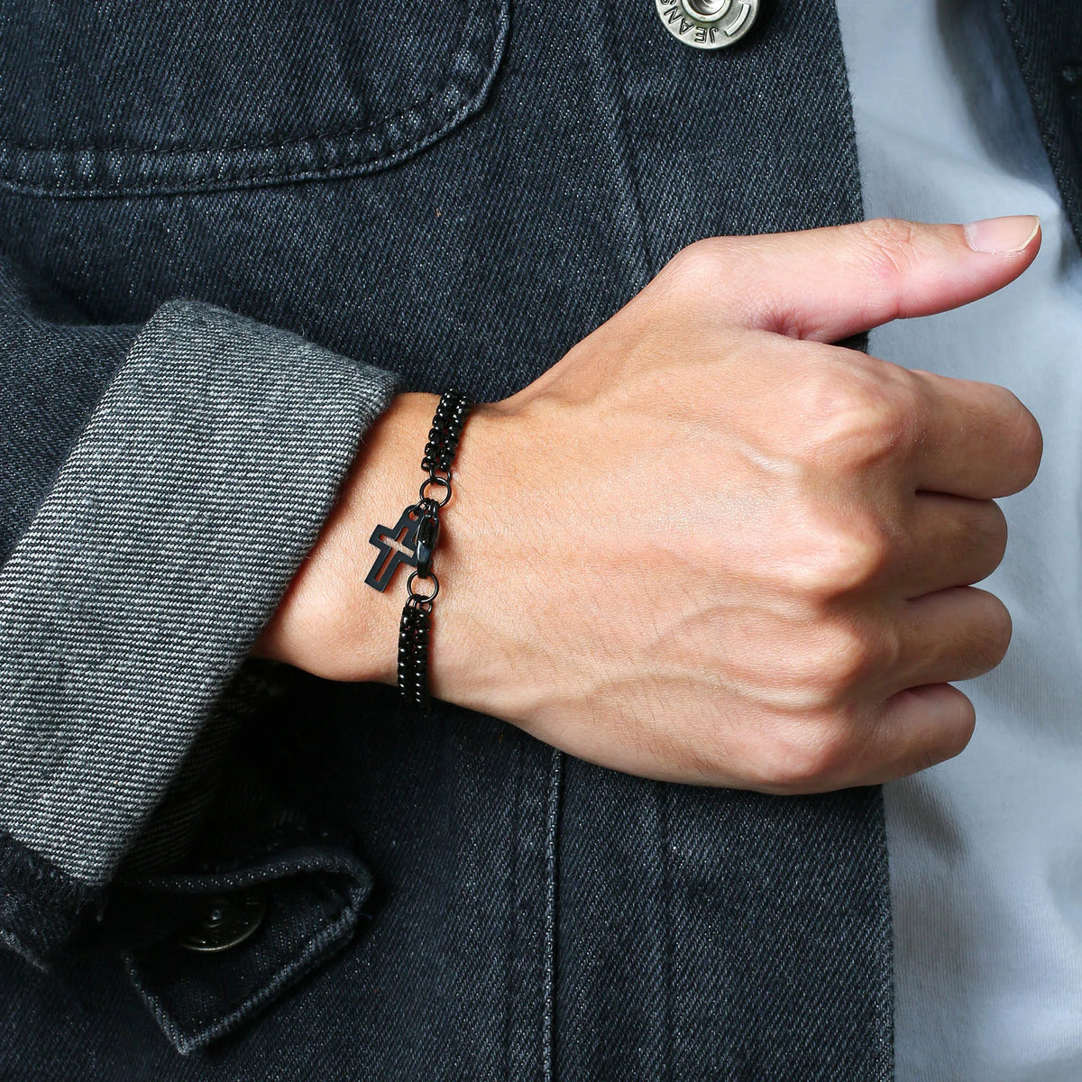 PENDRA Cross Link Bracelet
